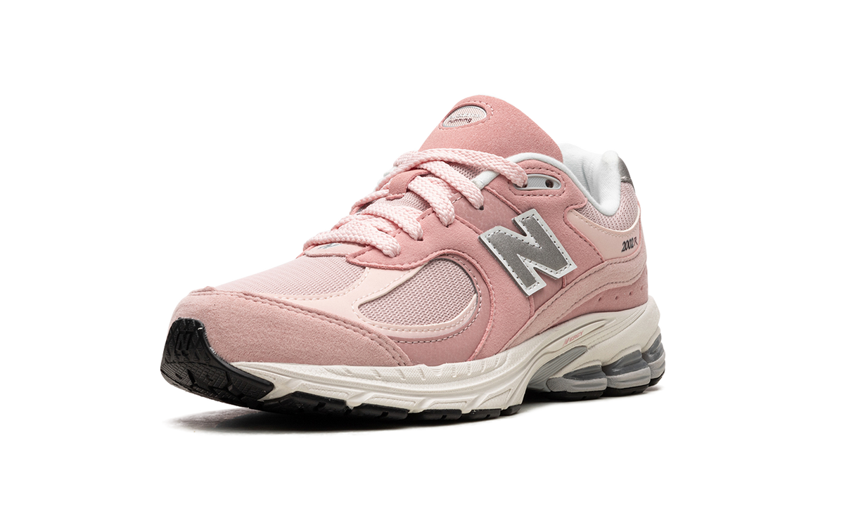 Overkicks - New Balance 2002R Pink Sand (GS) (GC2002SK) - imagen 4