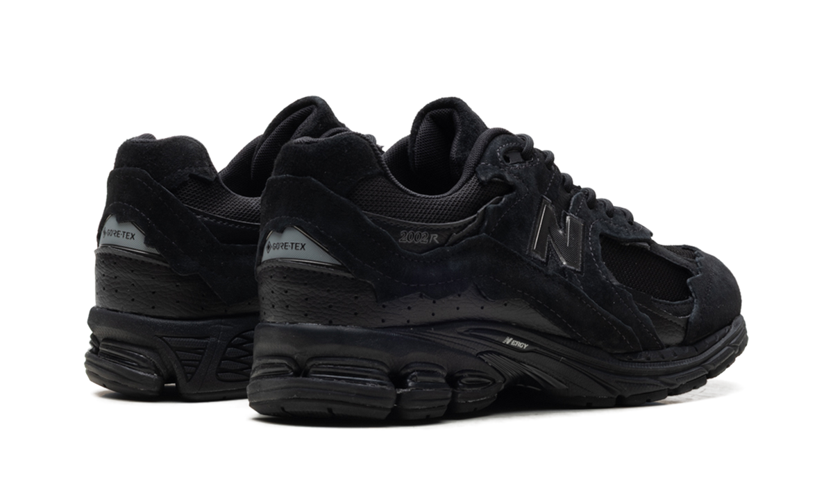 Overkicks - New Balance 2002R Protection Pack Black (U2002DXB) - par completo