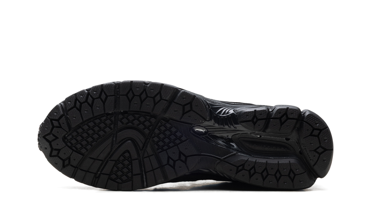 Overkicks - New Balance 2002R Protection Pack Black (U2002DXB) - vista superior