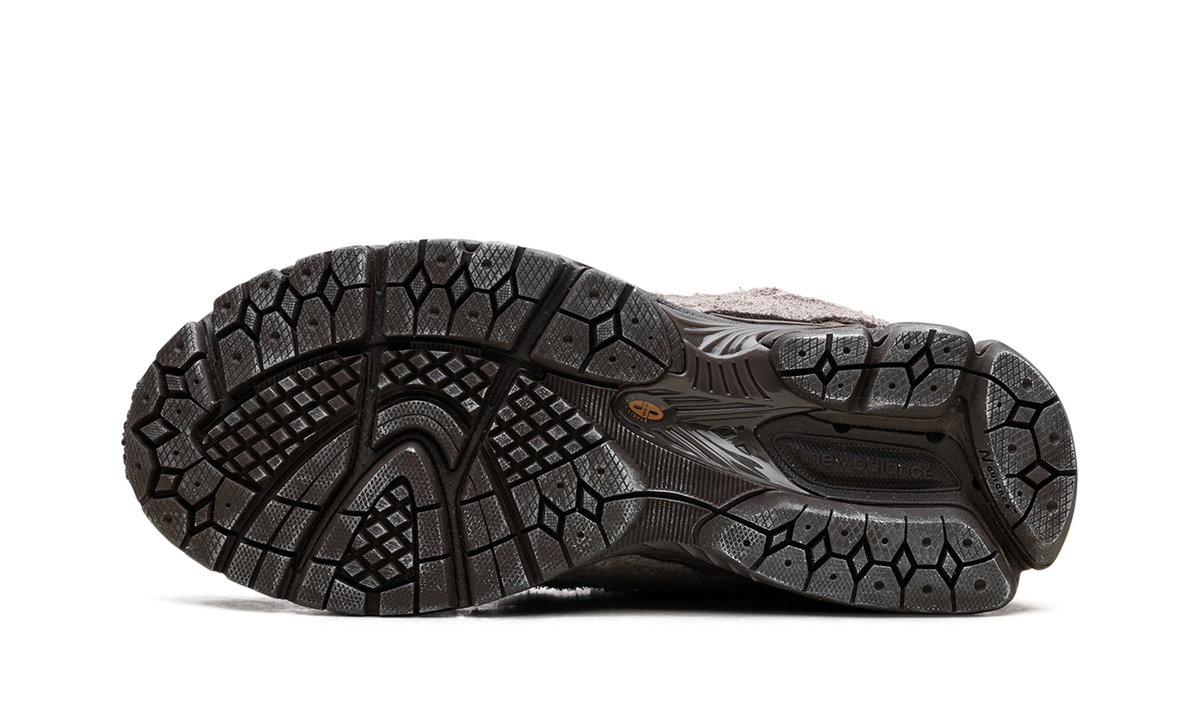 Overkicks - New Balance 2002R Protection Pack Brown (M2002RD6) - vista superior