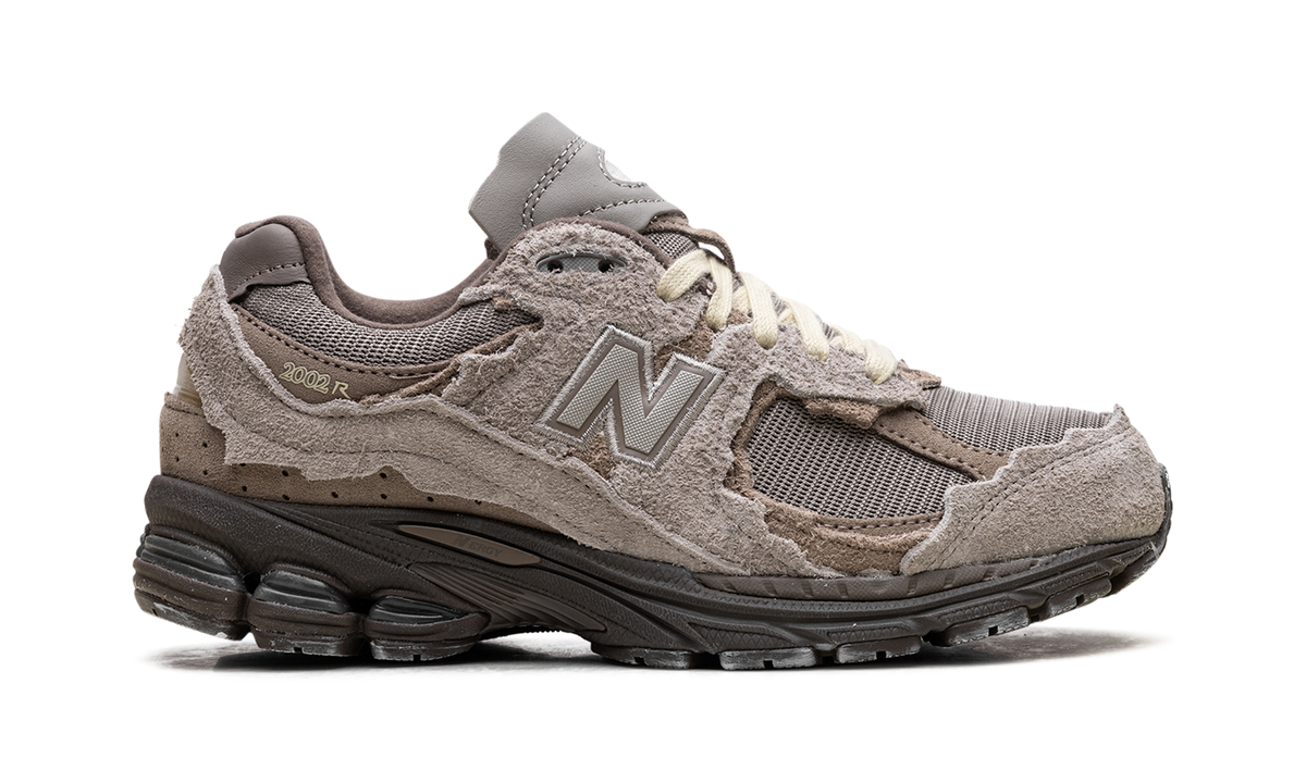 Overkicks - New Balance 2002R Protection Pack Brown (M2002RD6) - detalle talón