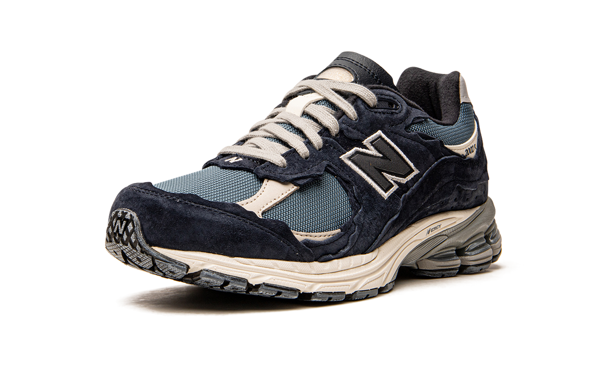 Overkicks - New Balance 2002R Protection Pack Dark Navy (M2002RDF) - detalle suela