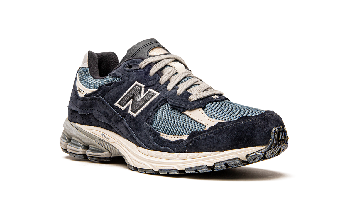 Overkicks - New Balance 2002R Protection Pack Dark Navy (M2002RDF) - detalle lateral interior