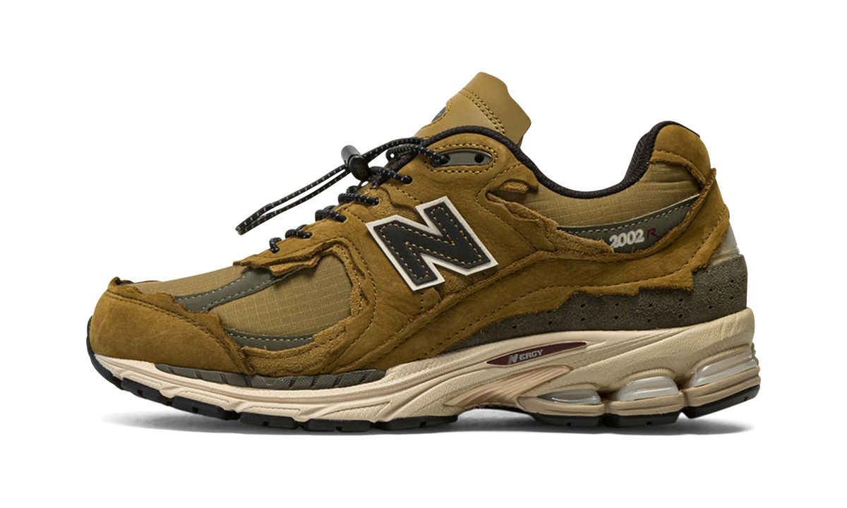 Overkicks - New Balance 2002R Protection Pack High Desert (M2002RDP) - vista lateral