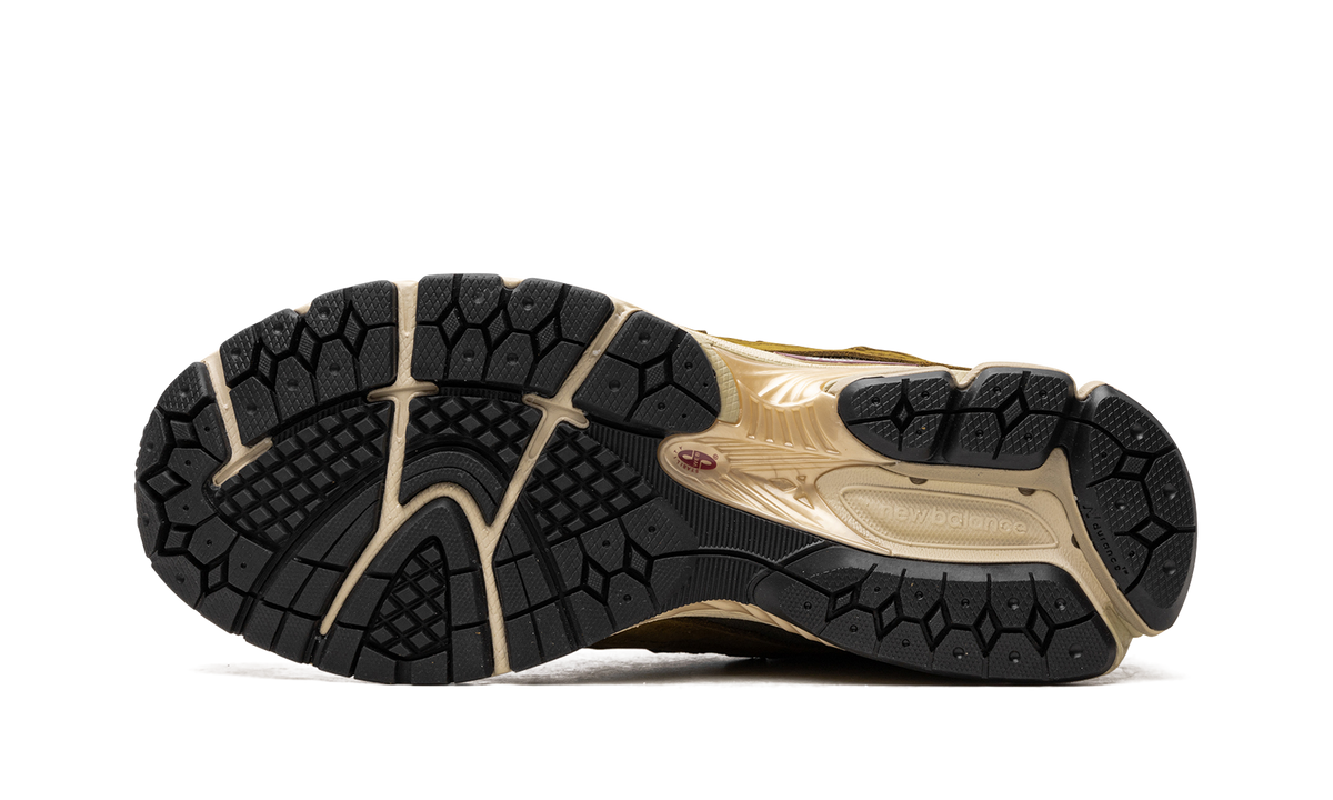 Overkicks - New Balance 2002R Protection Pack High Desert (M2002RDP) - vista superior