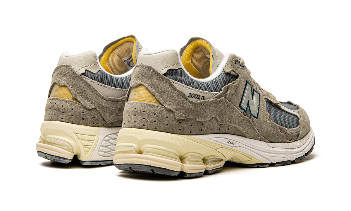 Overkicks - New Balance 2002R Protection Pack Mirage Grey (M2002RDD) - par completo