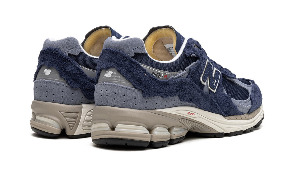 Overkicks - New Balance 2002R Protection Pack Navy Grey (M2002RDK) - par completo