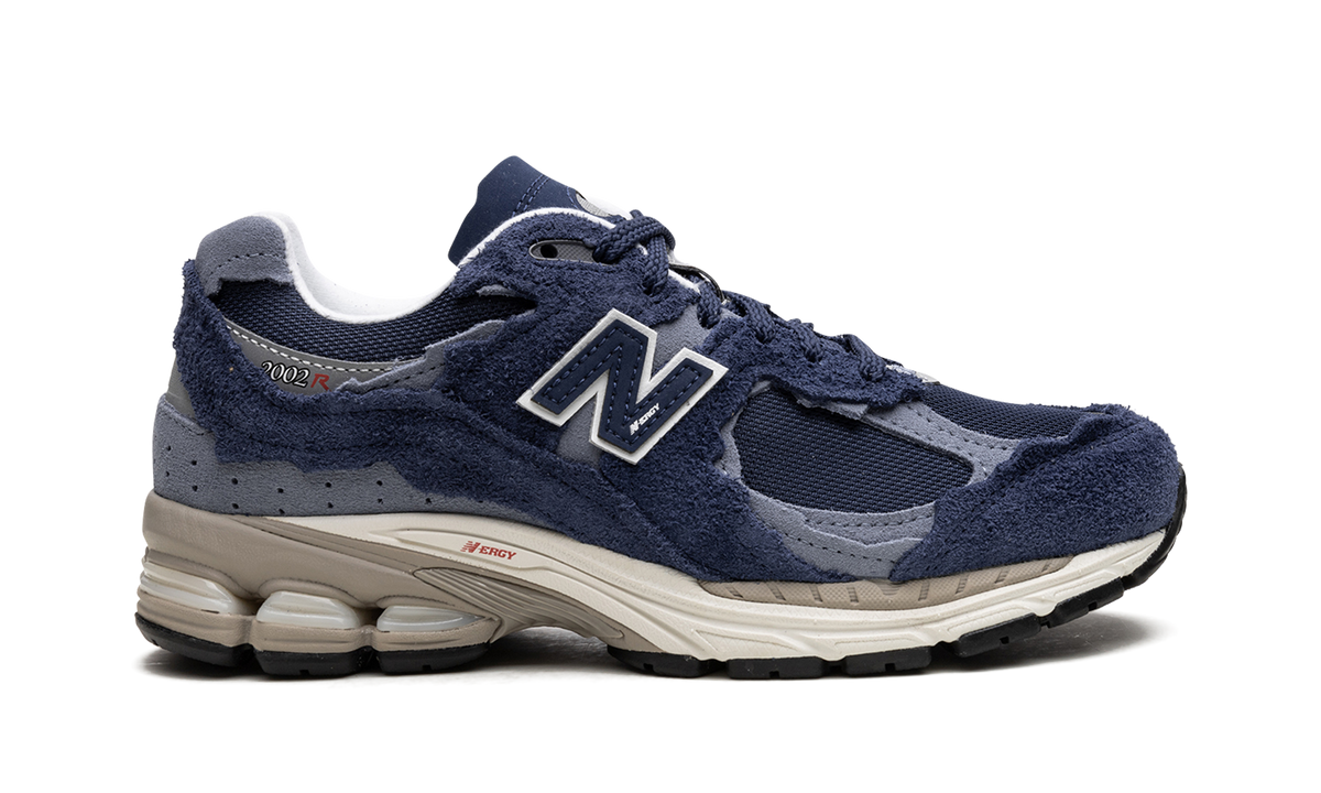 Overkicks - New Balance 2002R Protection Pack Navy Grey (M2002RDK) - detalle talón
