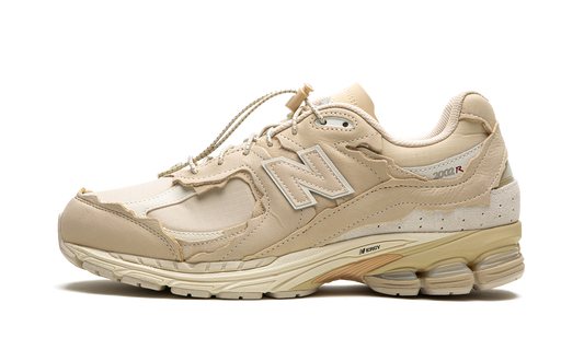 Overkicks - New Balance 2002R Protection Pack Sandstone (M2002RDQ) - vista lateral