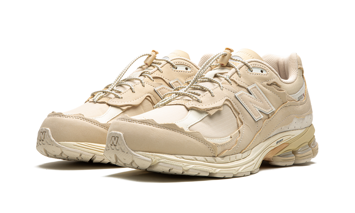 Overkicks - New Balance 2002R Protection Pack Sandstone (M2002RDQ) - vista trasera