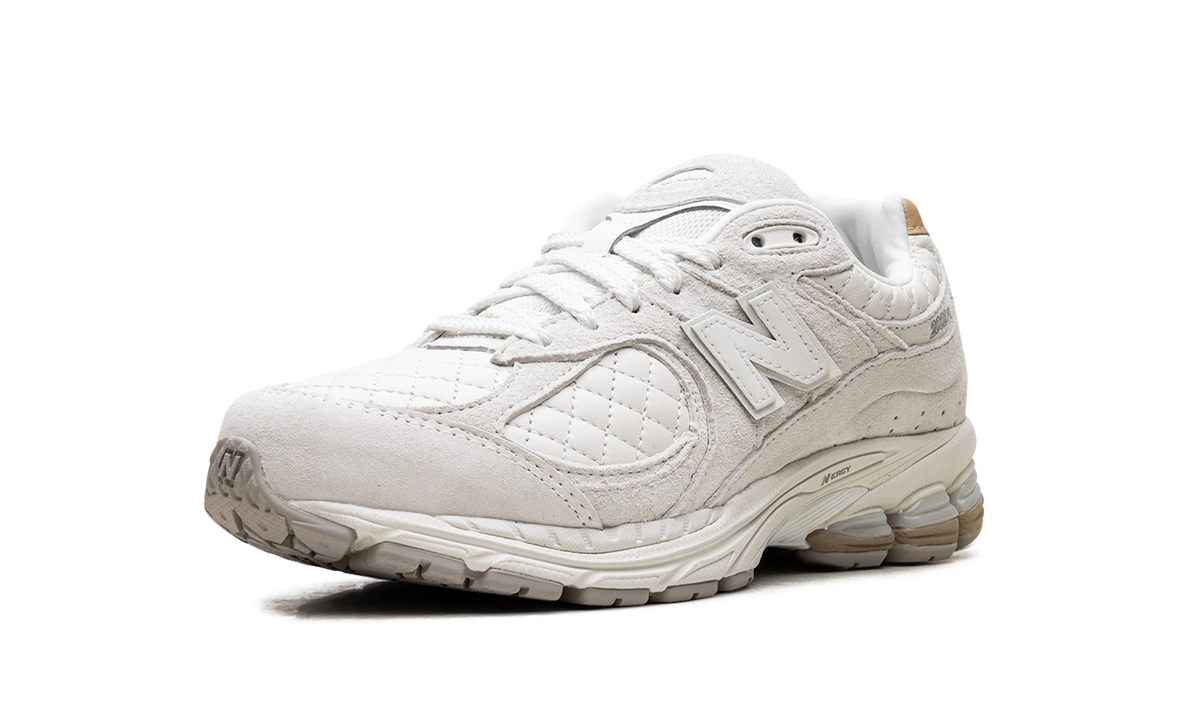 Overkicks - New Balance 2002R Quilted White (M2002RPD) - detalle suela