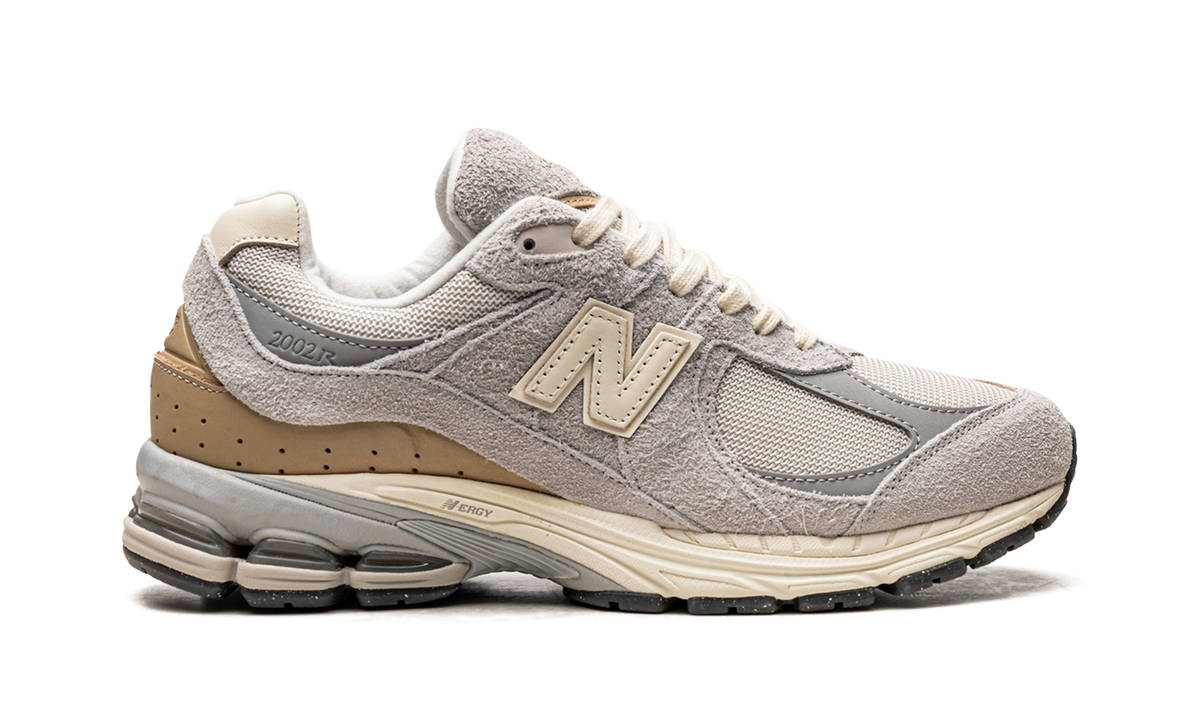Overkicks - New Balance 2002R Rain Cloud (M2002RSA) - detalle talón
