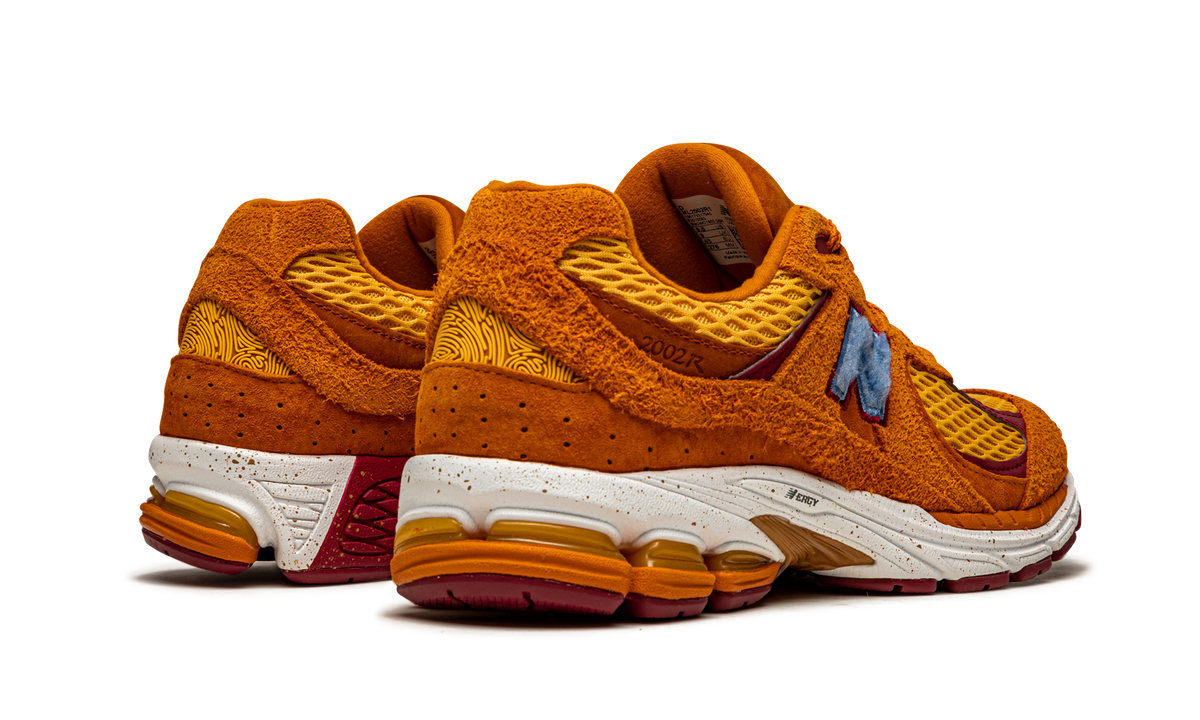 Overkicks - New Balance 2002R Salehe Bembury Peace Be The Journey (ML2002R1) - par completo