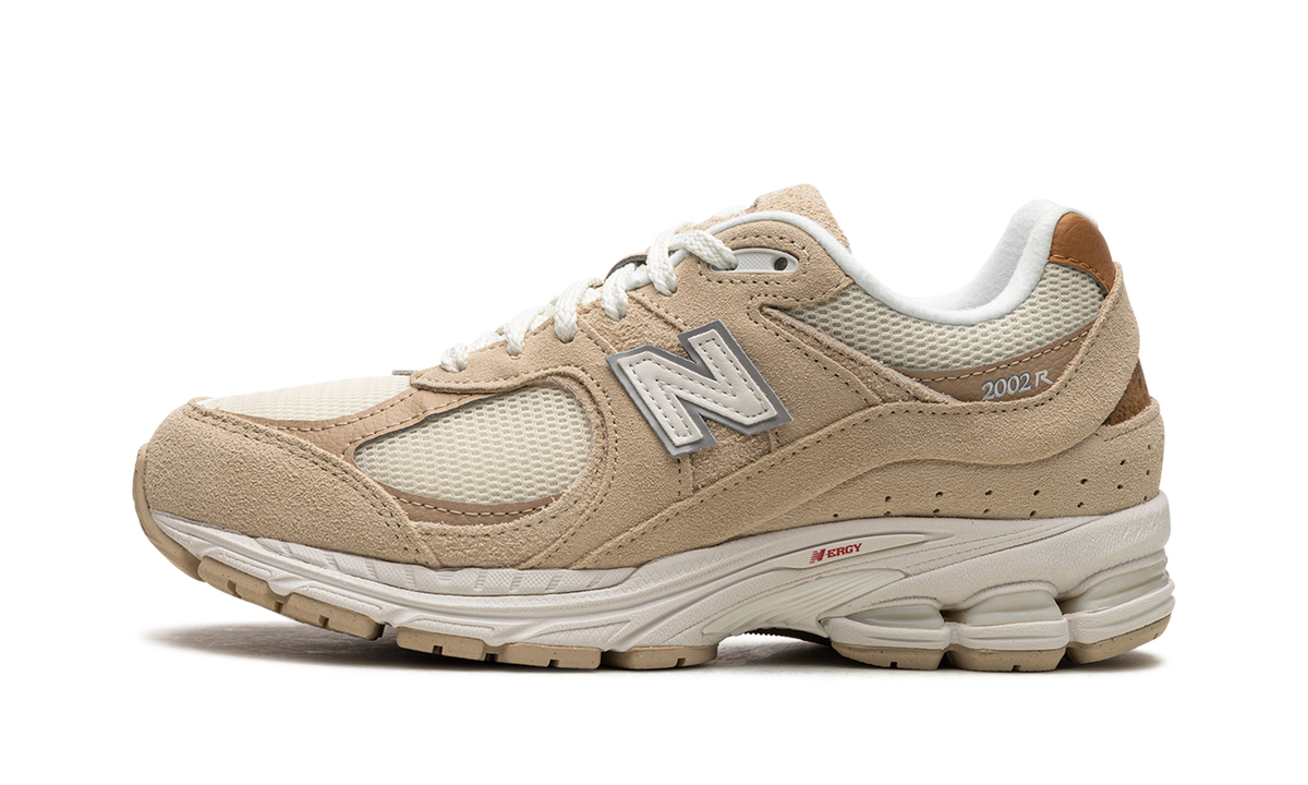 Overkicks - New Balance 2002R Sandstone (M2002RSC) - vista lateral