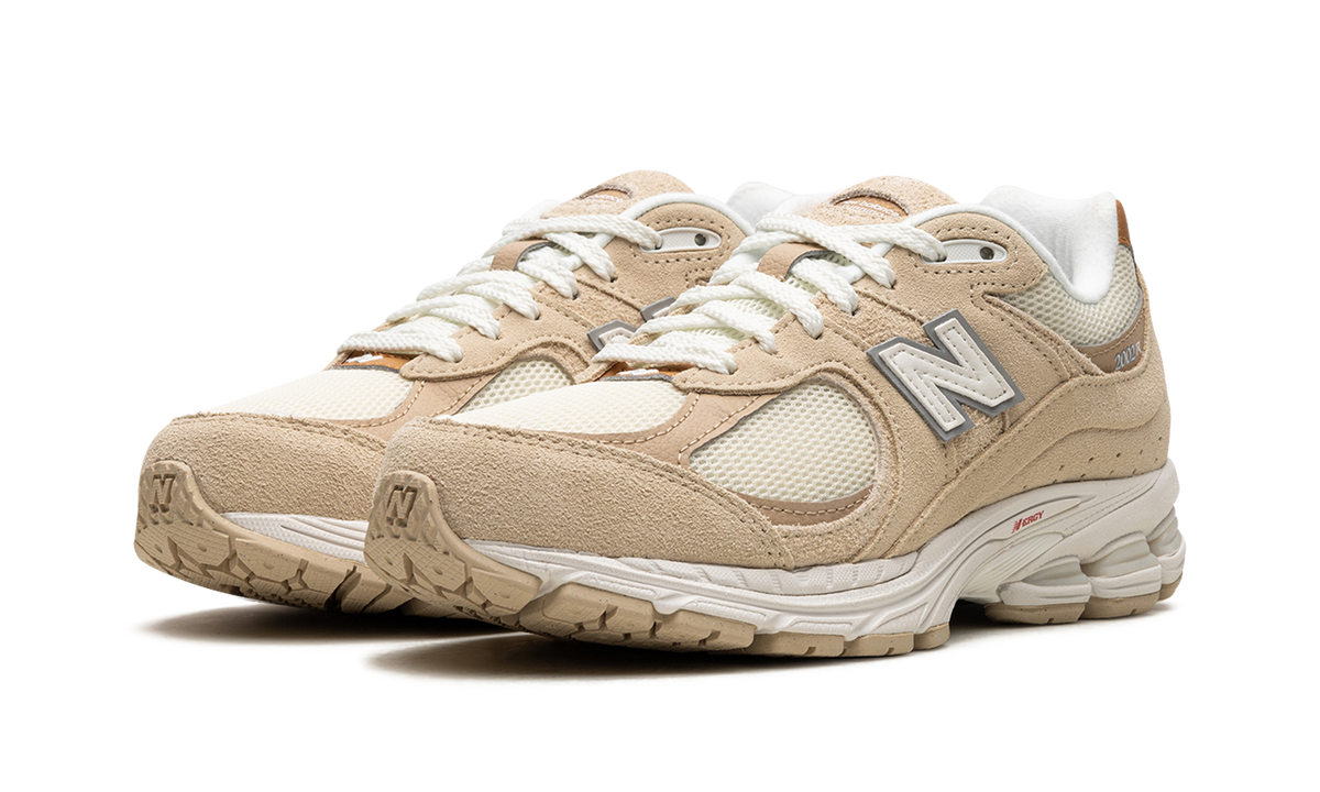 Overkicks - New Balance 2002R Sandstone (M2002RSC) - vista trasera
