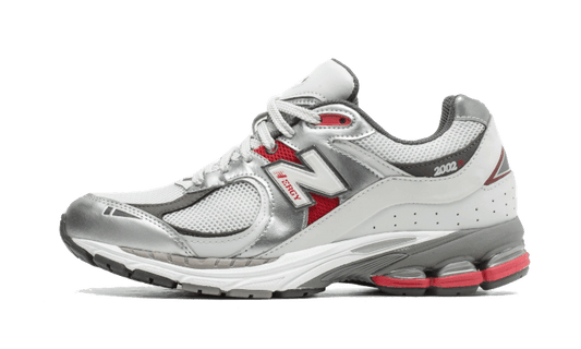 Overkicks - New Balance 2002R Silver Metallic Team Red (M2002RLB) - vista lateral