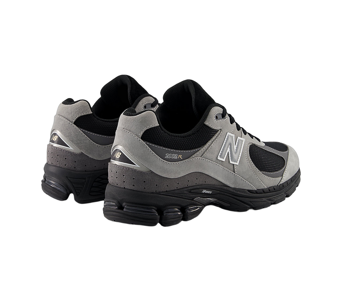 Overkicks - New Balance 2002R Slate Grey Black Silver (U2002RM) - par completo