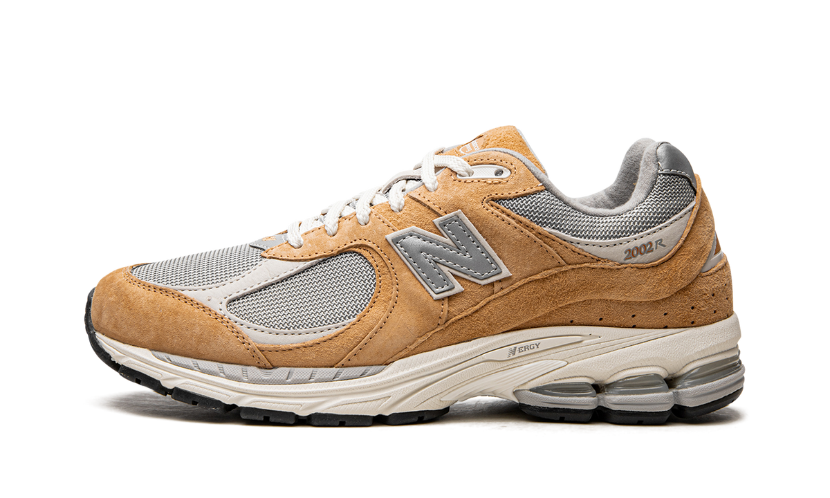 Overkicks - New Balance 2002R Sweet Caramel (M2002RHM) - vista lateral