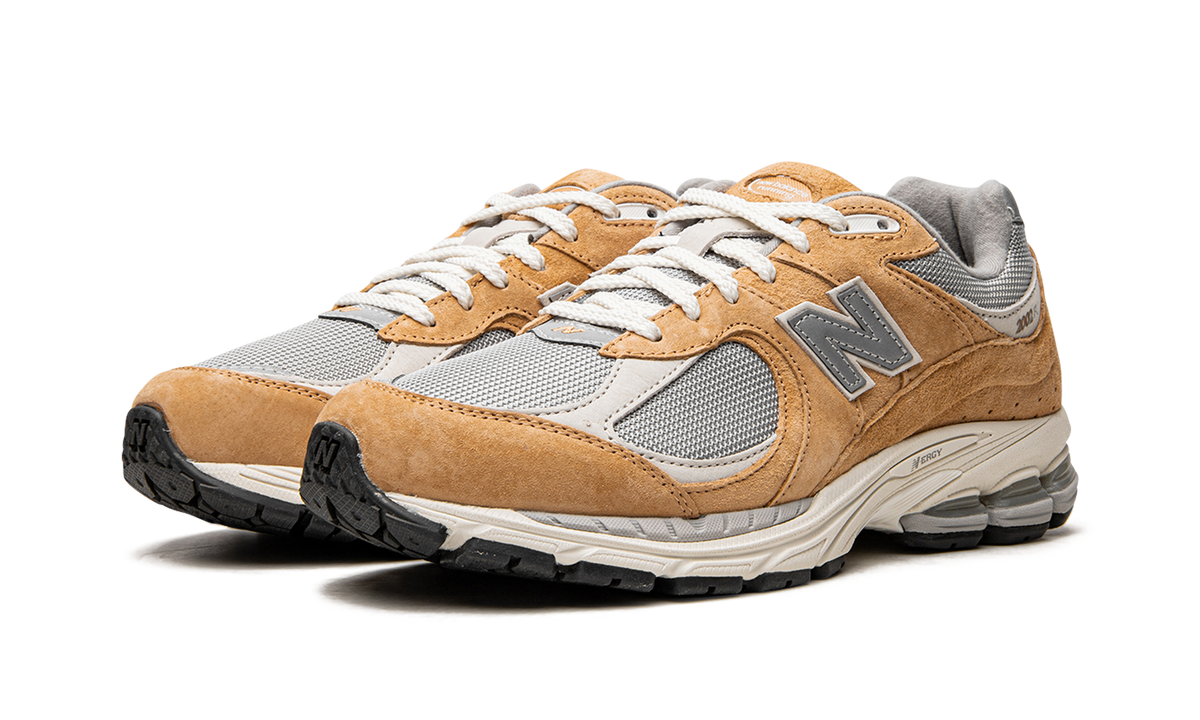 Overkicks - New Balance 2002R Sweet Caramel (M2002RHM) - vista trasera