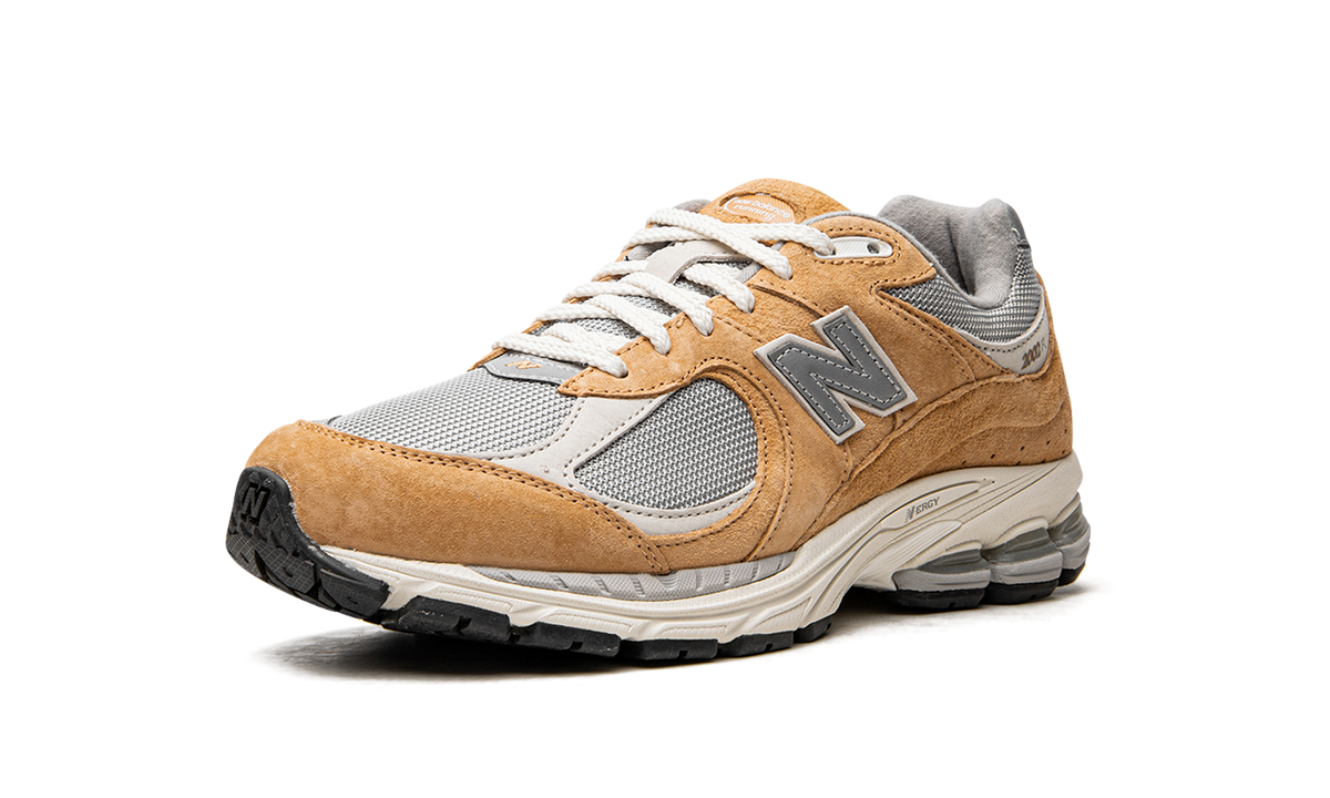 Overkicks - New Balance 2002R Sweet Caramel (M2002RHM) - detalle suela