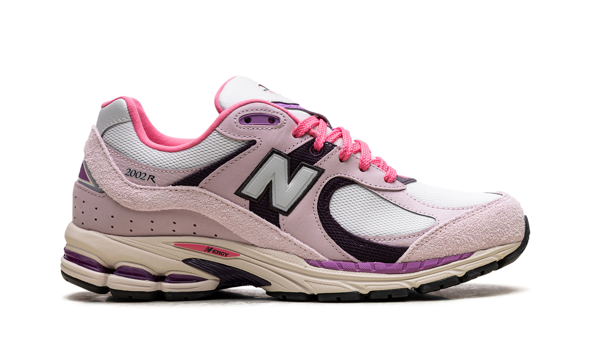 Overkicks - New Balance 2002R Twilight Haze Passion Fruit (U2002RTB) - detalle talón