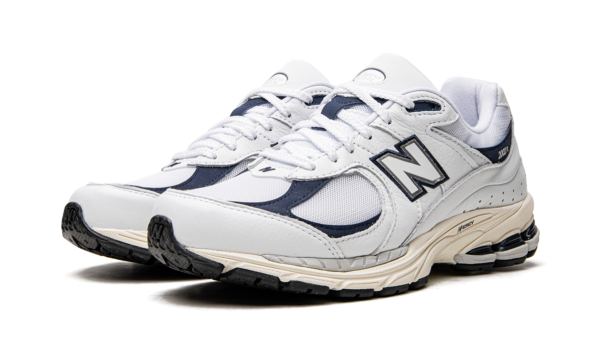 Overkicks - New Balance 2002R White Natural Indigo (M2002RHQ) - vista trasera