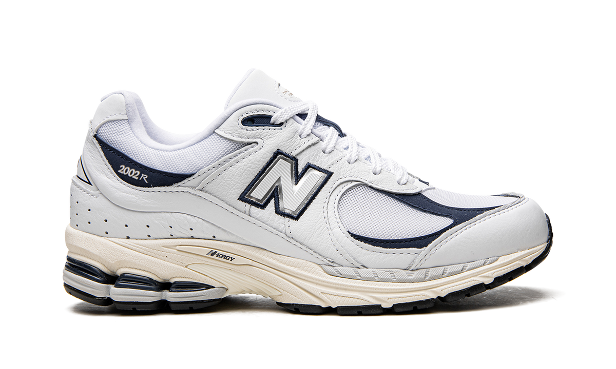 Overkicks - New Balance 2002R White Natural Indigo (M2002RHQ) - detalle talón