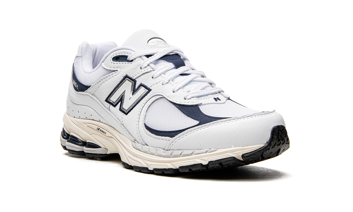 Overkicks - New Balance 2002R White Natural Indigo (M2002RHQ) - detalle lateral interior