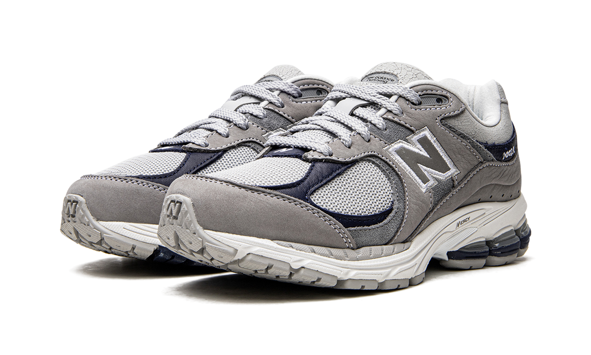Overkicks - New Balance 2002R thisisneverthat The 2022 Downtown Run (M2002RTH) - vista trasera