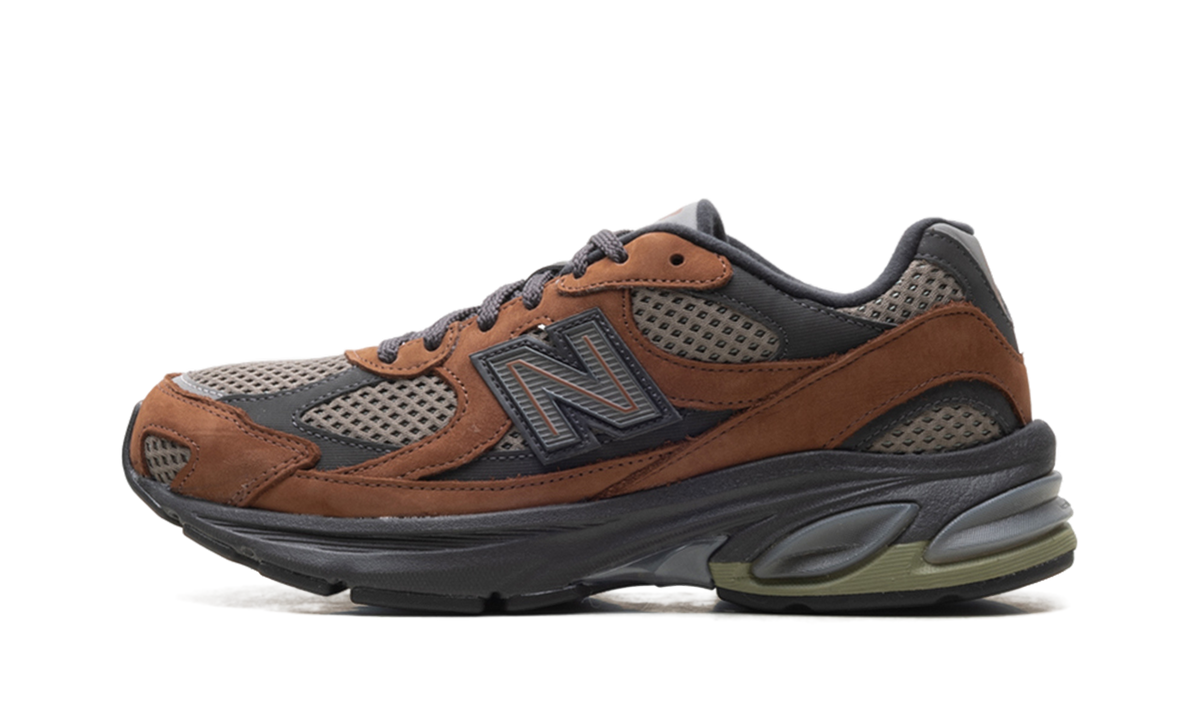 Overkicks - New Balance 2010 Brown (U2010ANV) - vista lateral