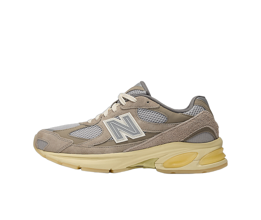 Overkicks - New Balance 2010 Grey Day (2025) (U2010GD) - vista lateral