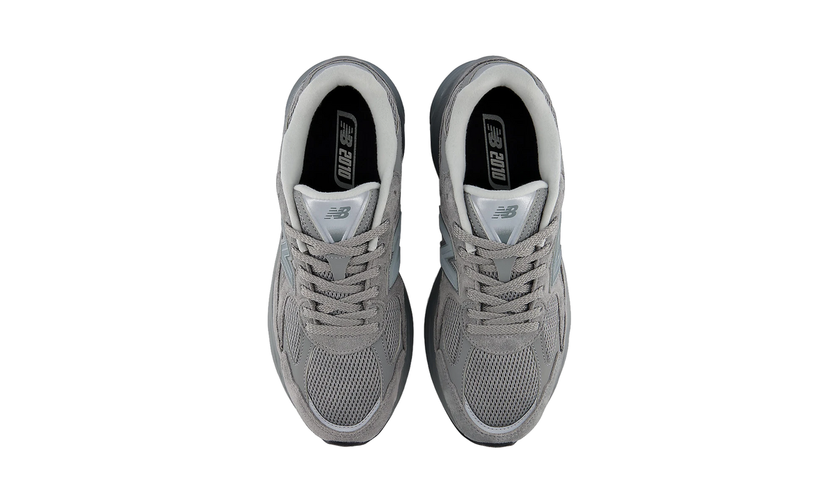 Overkicks - New Balance 2010 Harbor Grey (U20103EJ) - par completo
