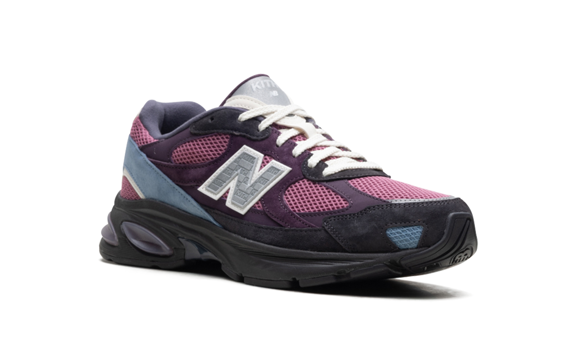 Overkicks - New Balance 2010 Kith Purple Black (U2010KTC) - detalle lateral interior