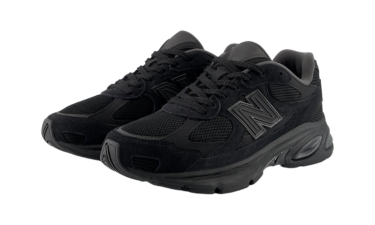 Overkicks - New Balance 2010 Triple Black (U20107B1) - vista trasera