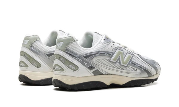 New Balance 204L Silver Metallic Sage Green