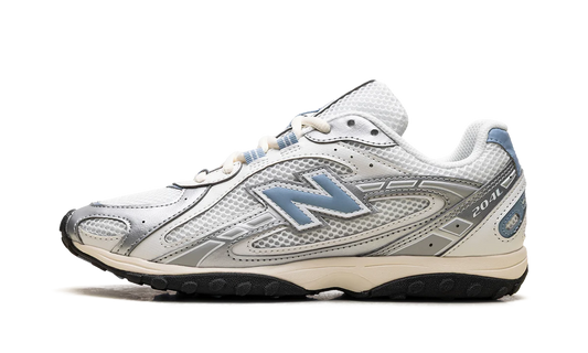 New Balance 204L Silver Metallic Sky