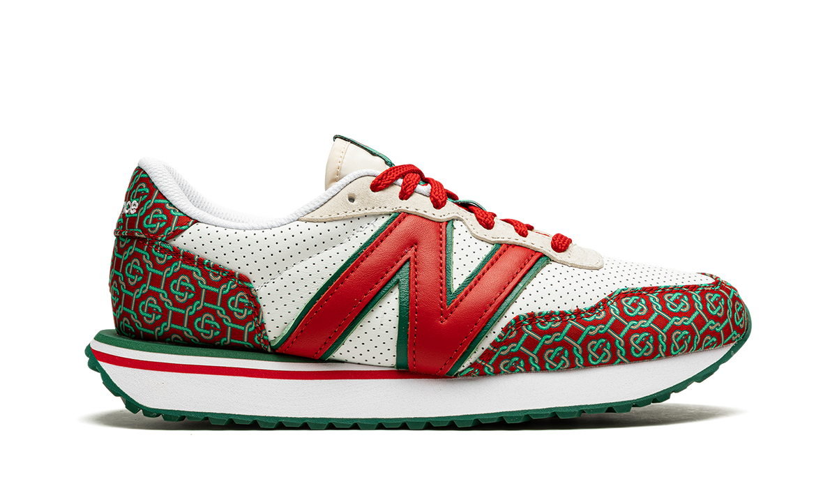 Overkicks - New Balance 237 Casablanca Red Monogram (MS237CBB) - detalle talón