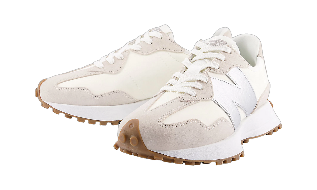 Overkicks - New Balance 327 Angora Silver Metallic (Womens) (W327240) - vista trasera