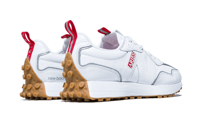 Overkicks - New Balance 327 Aries White (MS327ARI) - par completo