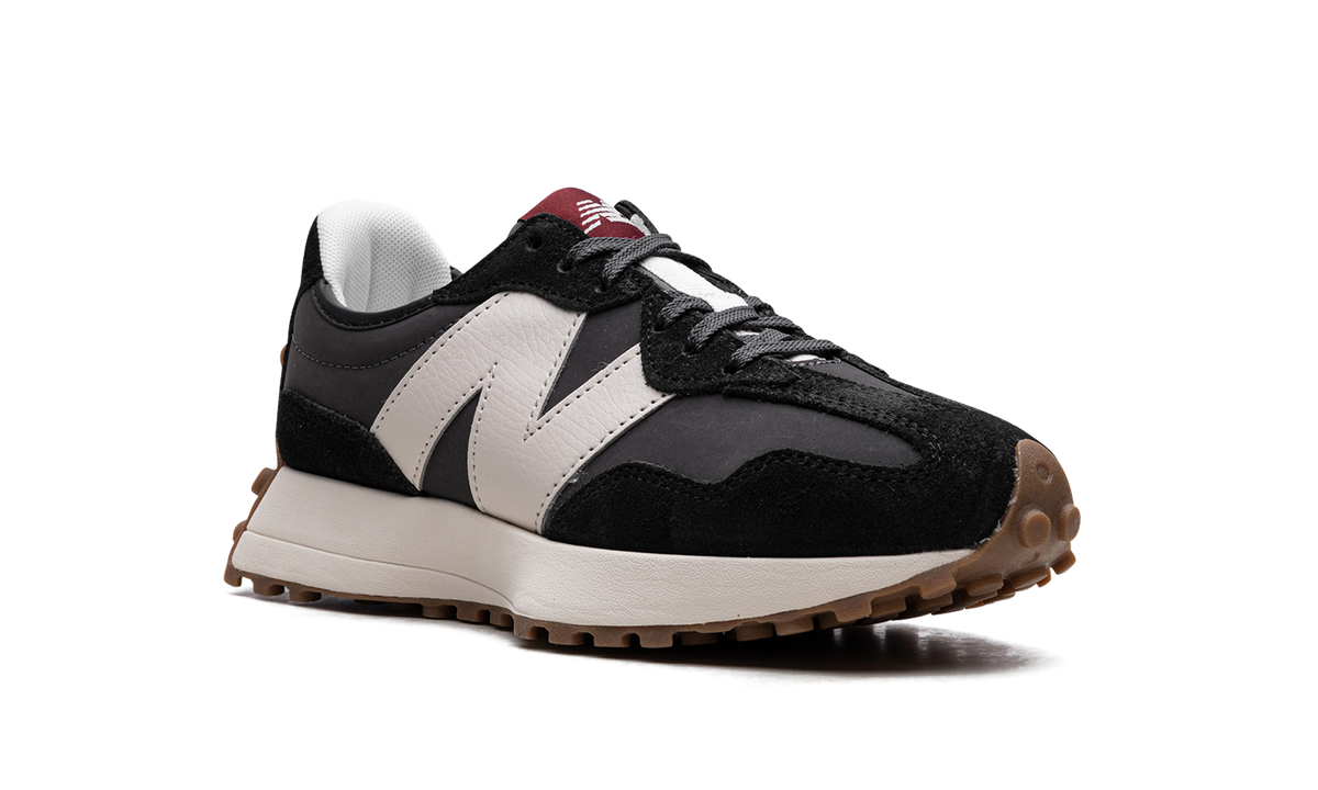 Overkicks - New Balance 327 Black Moonbeam (Womens) (WS327KC) - detalle lateral interior