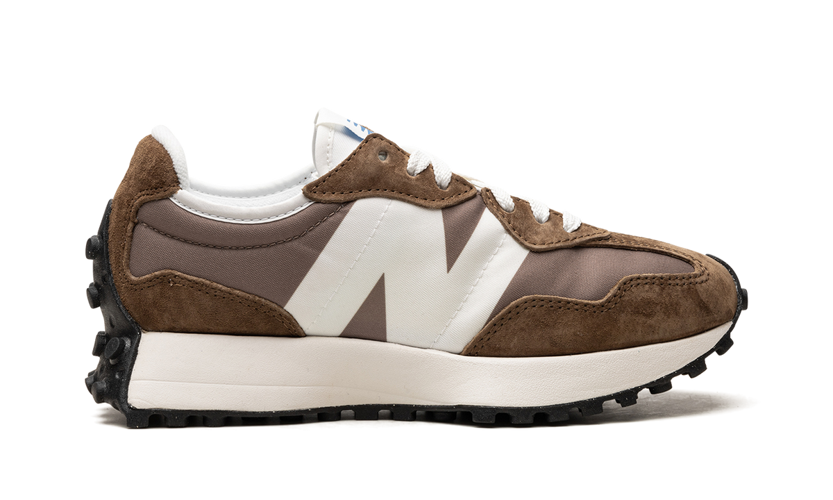 Overkicks - New Balance 327 Dark Earth Mushroom (U327LG) - detalle talón