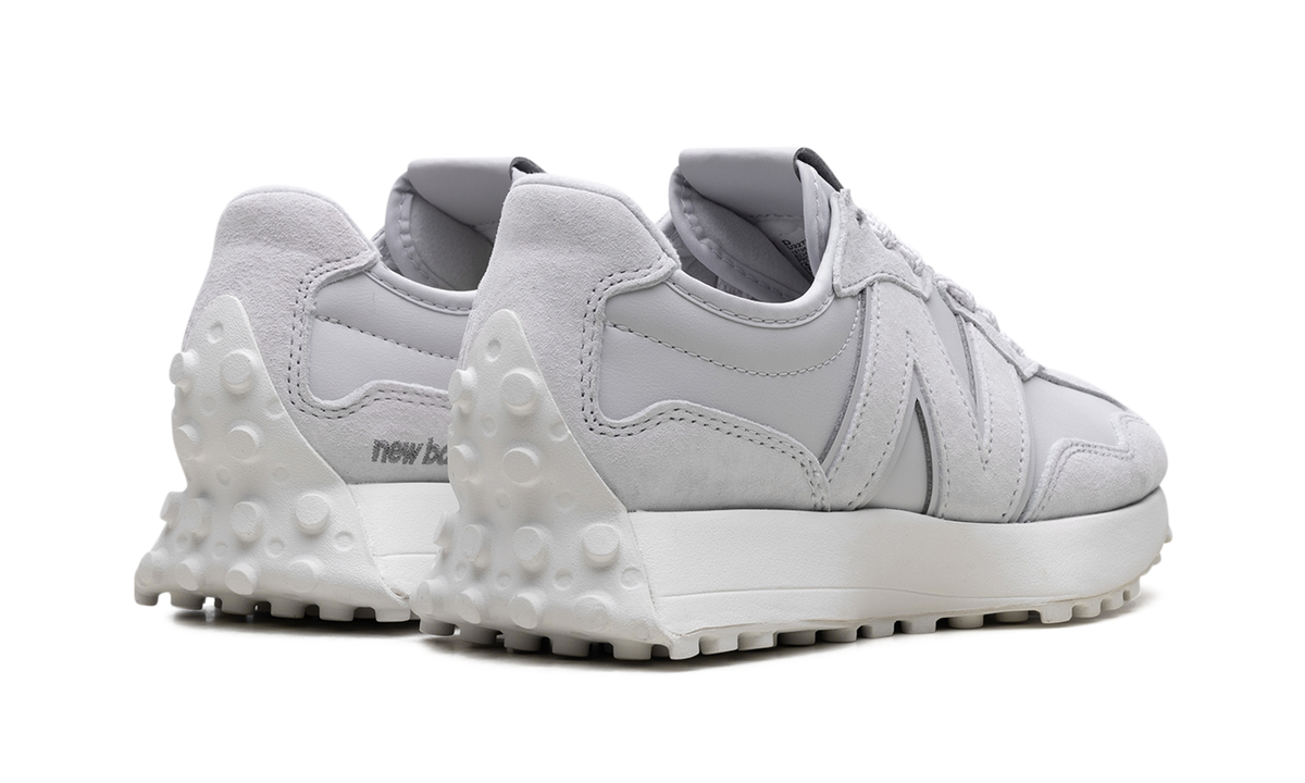 Overkicks - New Balance 327 Grey Matter Reflection (U327LQ) - par completo