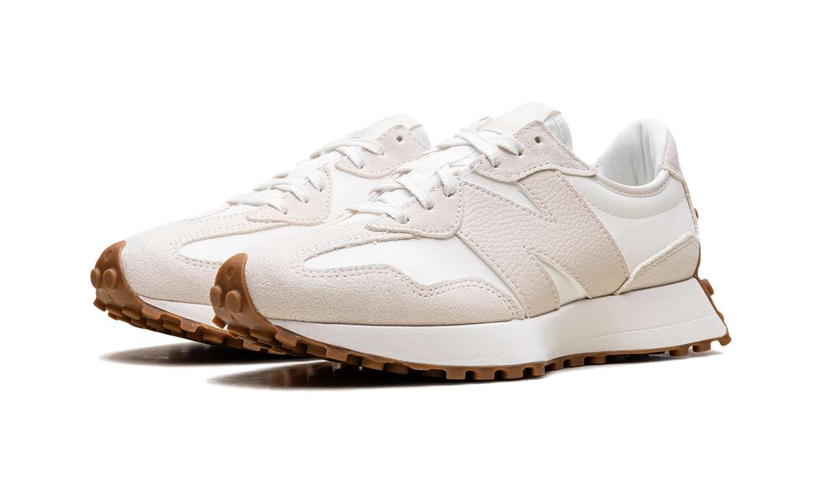 Overkicks - New Balance 327 Linen Sea Salt Gum (Womens) (WS327NKD) - vista trasera