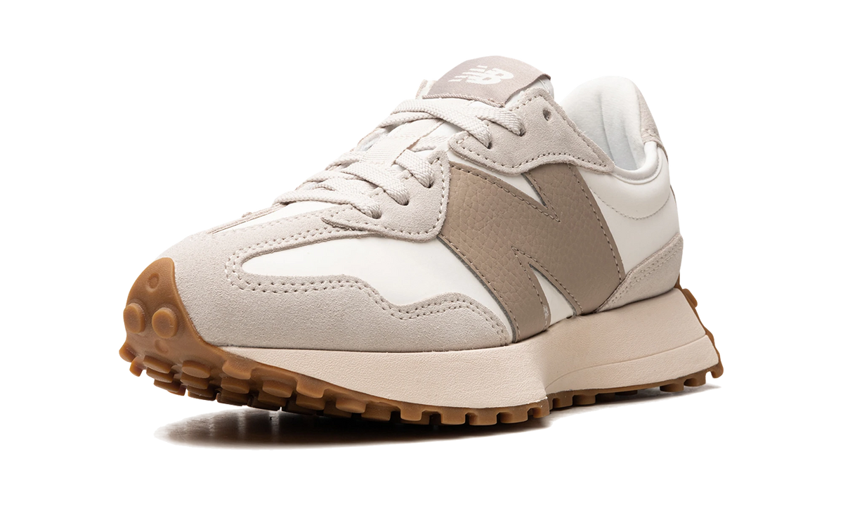 Overkicks - New Balance 327 Moonbeam Driftwood (U327LZ) - detalle suela