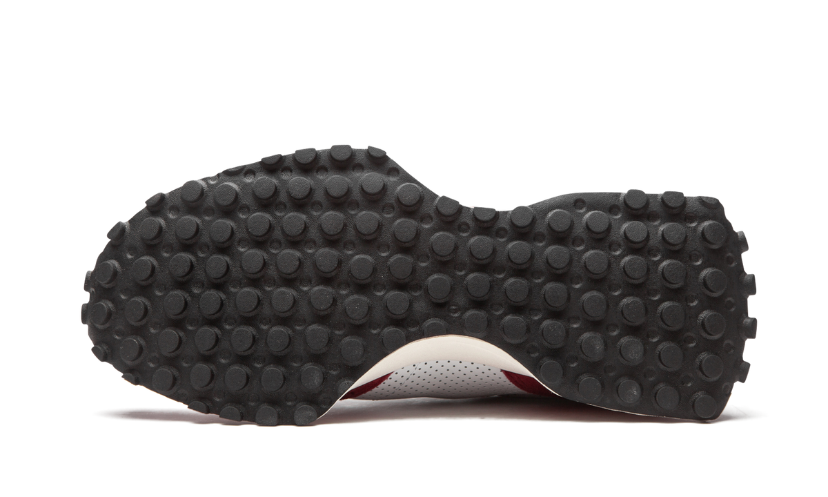Overkicks - New Balance 327 Primary Pack Red (MS327PE) - detalle suela