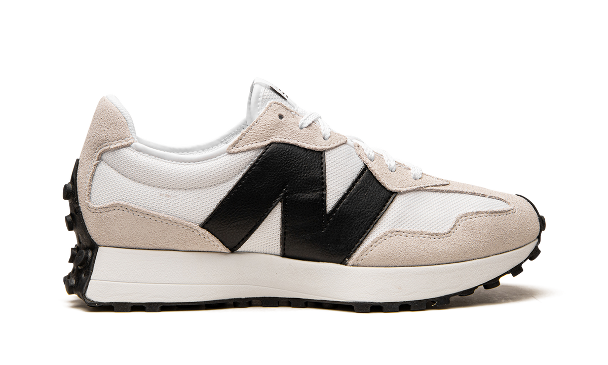 Overkicks - New Balance 327 White Black (MS327CWB) - detalle talón