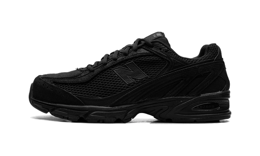 Overkicks - New Balance 509 Triple Black (U509BC) - vista lateral