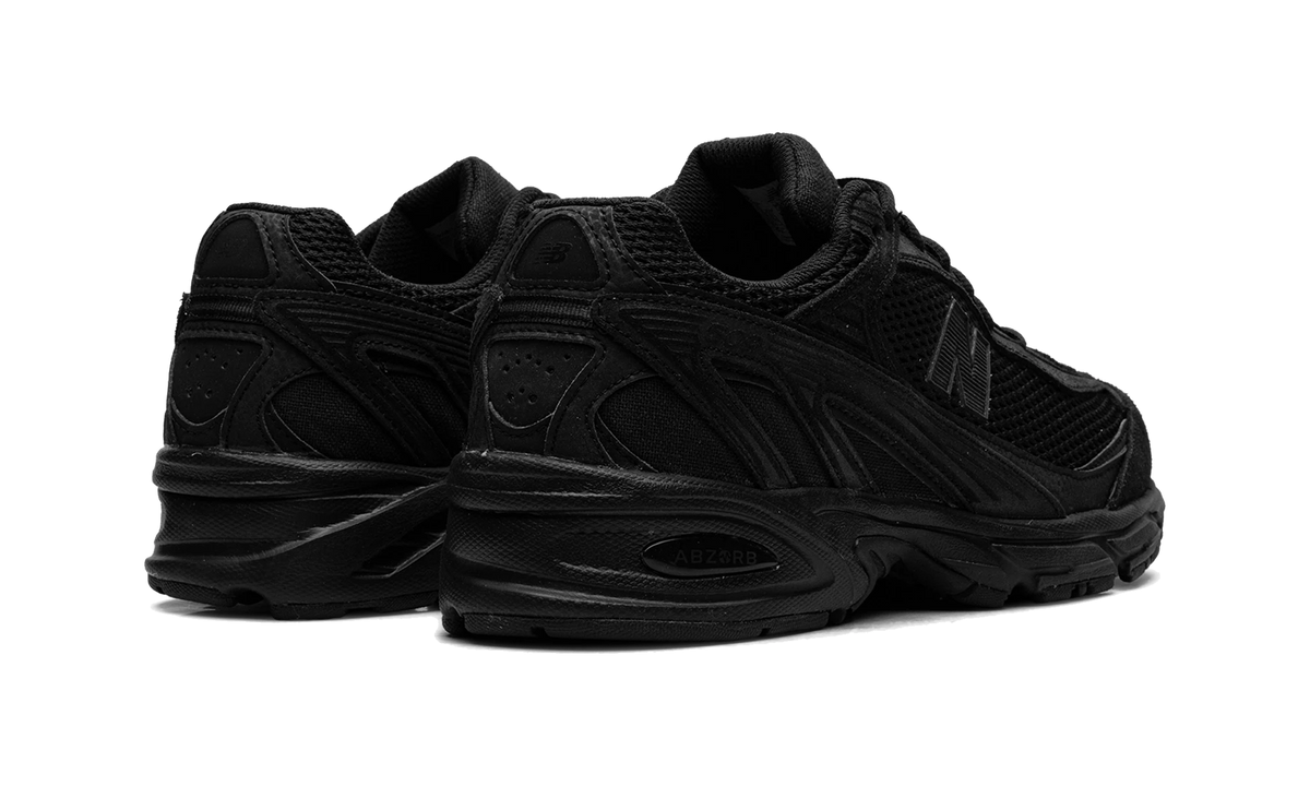 Overkicks - New Balance 509 Triple Black (U509BC) - par completo