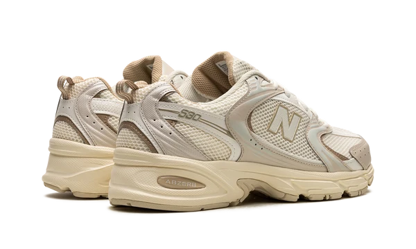 New Balance 530 Beige Angora