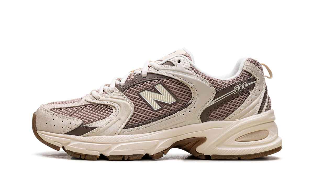 Overkicks - New Balance 530 Bisque Earth Shadow Gum (U530SUA) - vista lateral